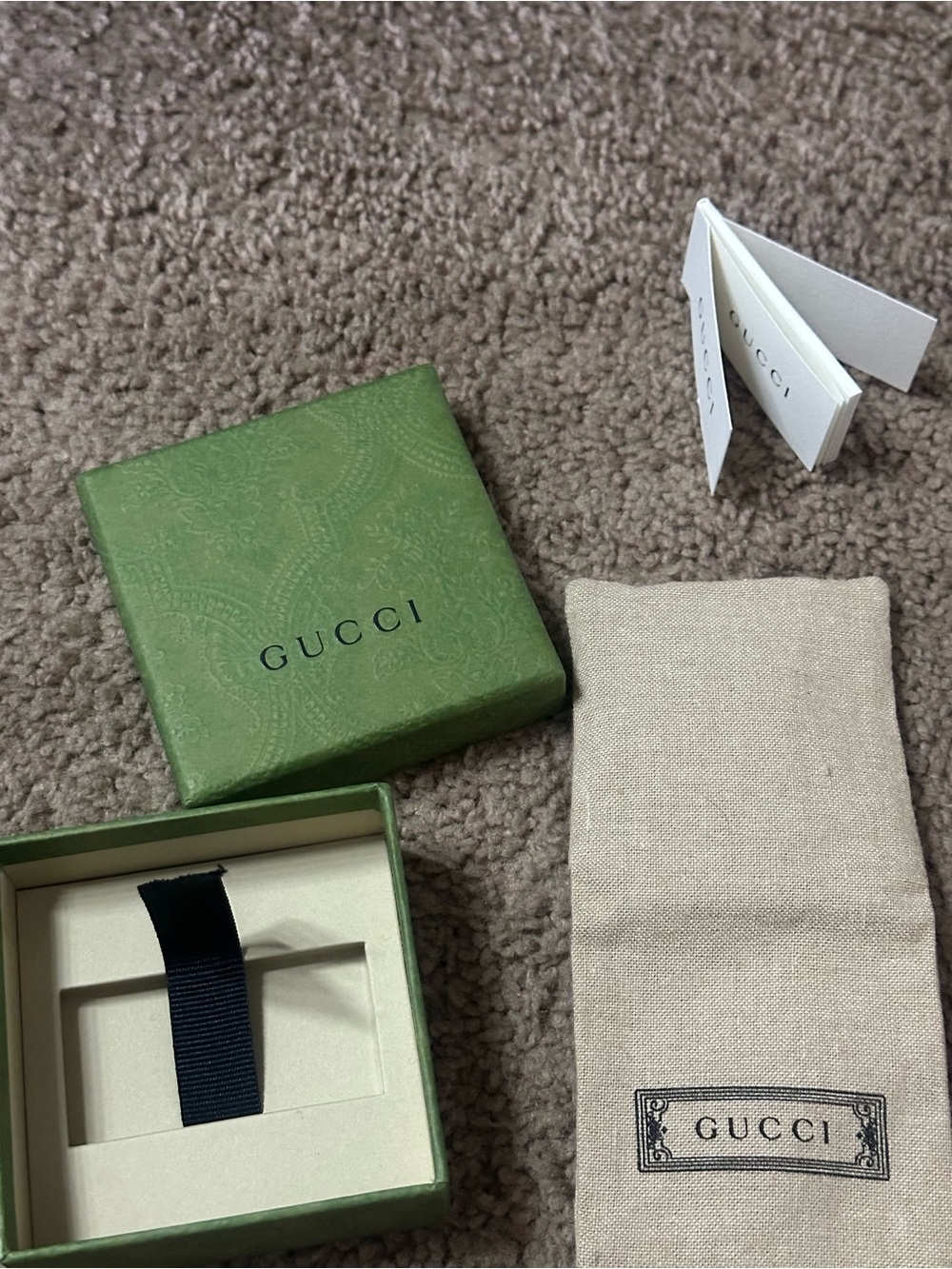 Gucci Light Green Embossed Jewelry Box - Picture 5 of 6